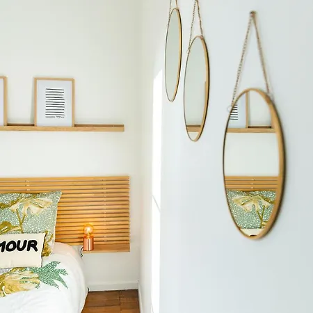 Cote Cour - Centre Ville- Calme - Charme - 4 Voyageurs