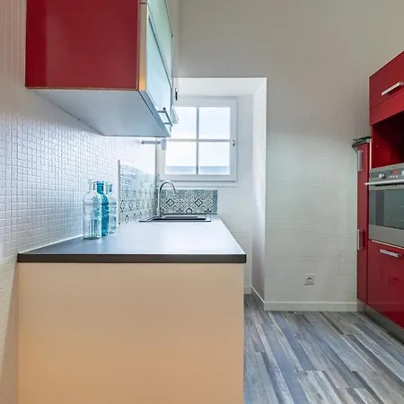 Cote Cour - Centre Ville- Calme - Charme - 4 Voyageurs Dijon